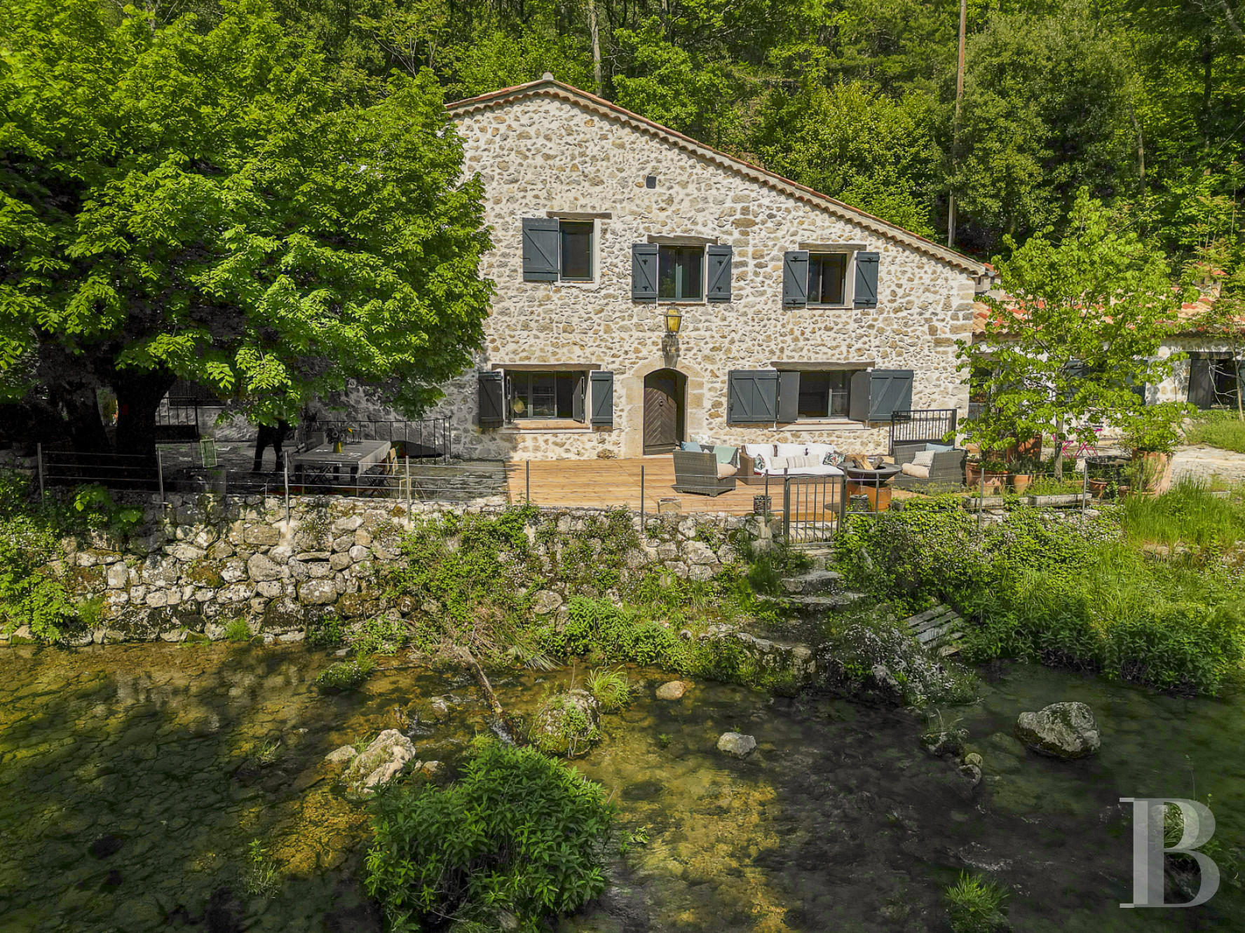 A former 19th-century water mill in the heart of nature north-west of Grasse in Alpes-Maritimes - photo  n°4